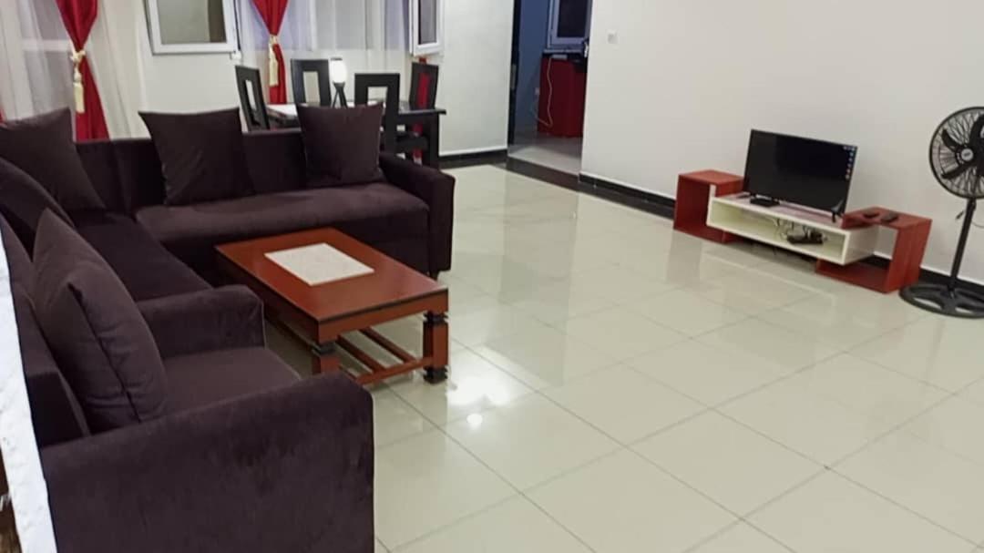 Résidence Rosalie Yaoundé Chambre photo